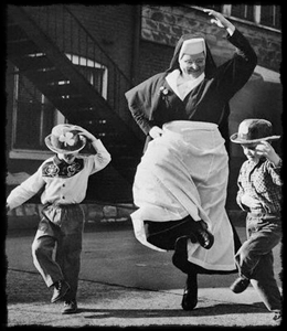 dancing_nun